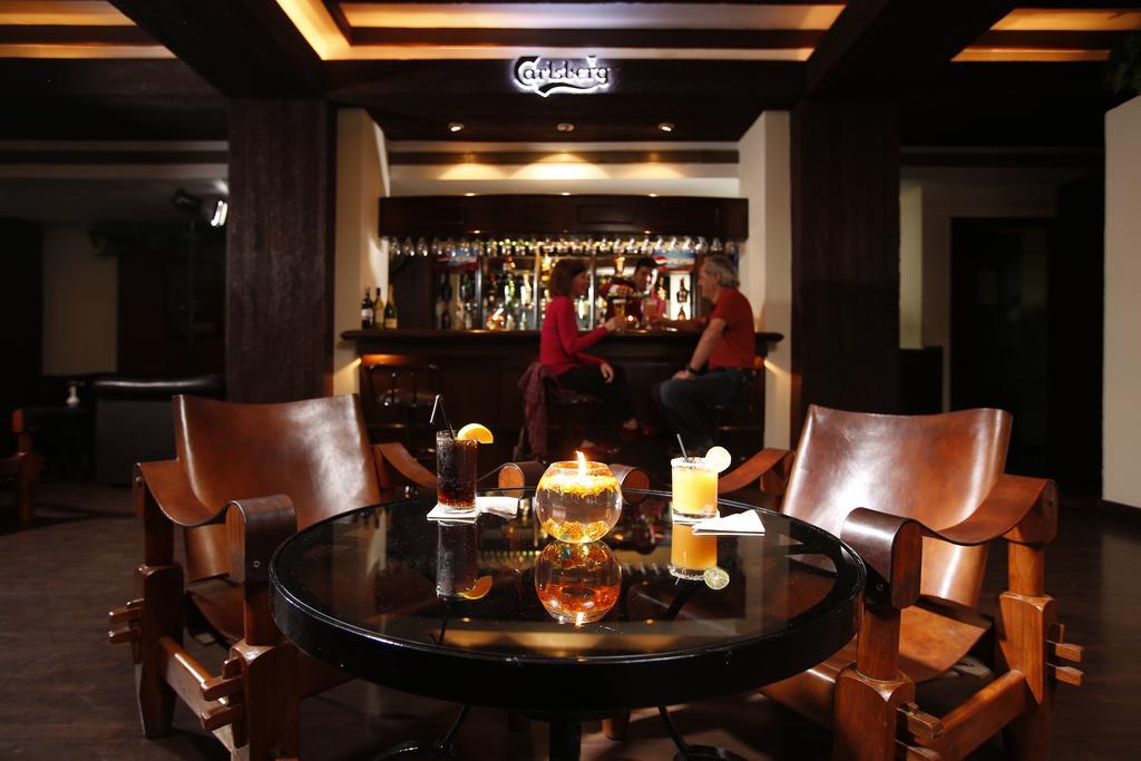 Royal Singi Hotel Kathmandu Bagian luar foto